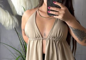 Top mariposa beige