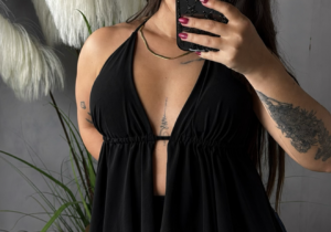 Top mariposa negro